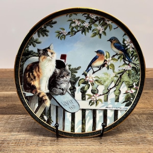 Bradford Exchange Nosy Neighbors Vintage Collector Plate Wall Decor Special Delivery Kittens and Birds Persis Weirs