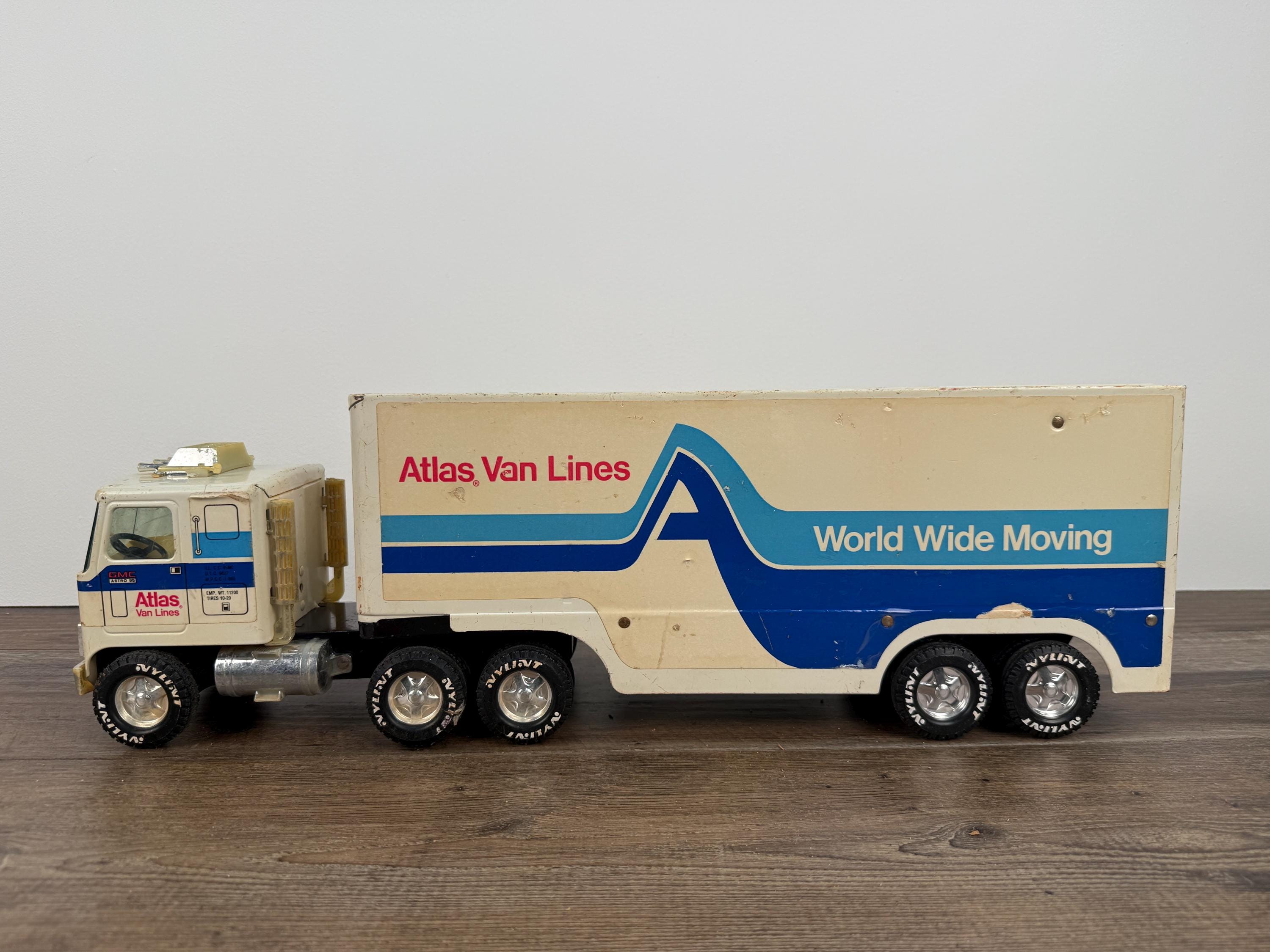 NYLINT ブリキ　トレーラー Vintage Nylint Steel 21 Inch Long 18-Wheeler Keebler Semi