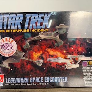 Star Trek Enterprise Incident Model Kit – AMT ERTL 1996 Sealed Fiber Optic Light & Sound Sci-Fi Collectible The Incident