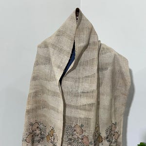 Antique textile Ottoman Silk Hand woven silk cloth embroidered silk thread floral pattern textile, Turkish textile Home decor 140 x 45 Cm