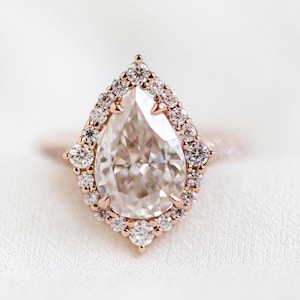 Vintage Pear Cut Halo Engagement Ring, 3 CT Pear Cut Moissanite Wedding Ring For Her, 14K Solid Gold Moissanite Ring, Anniversary Gift
