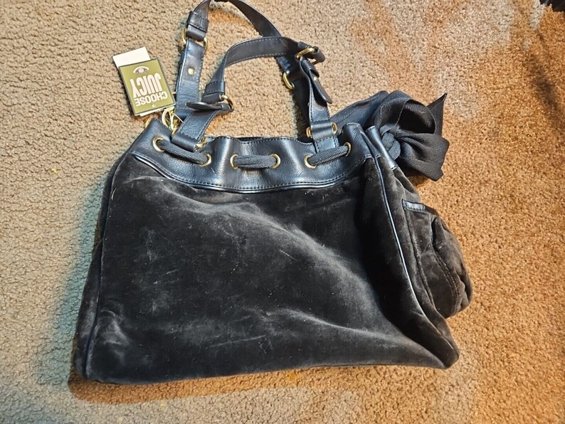 Bolso con corona de terciopelo negro Y2K vintage Daydreamer de Juicy Couture con cartera imagen 4