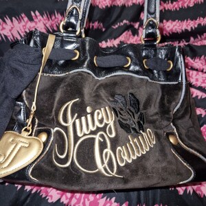 Shipping Now Vintage Y2K Juicy Couture Velour Daydreamer Bag Purse Handbag image 9
