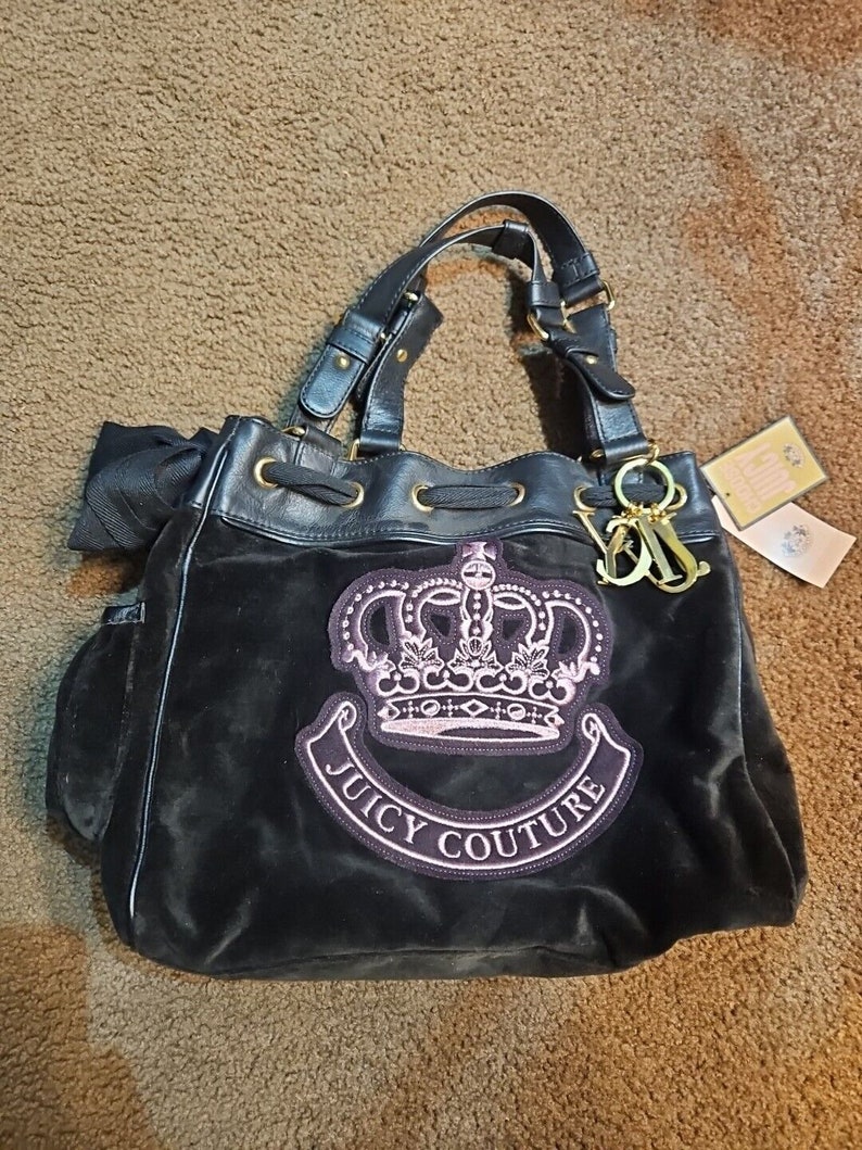 Bolso con corona de terciopelo negro Y2K vintage Daydreamer de Juicy Couture con cartera imagen 1