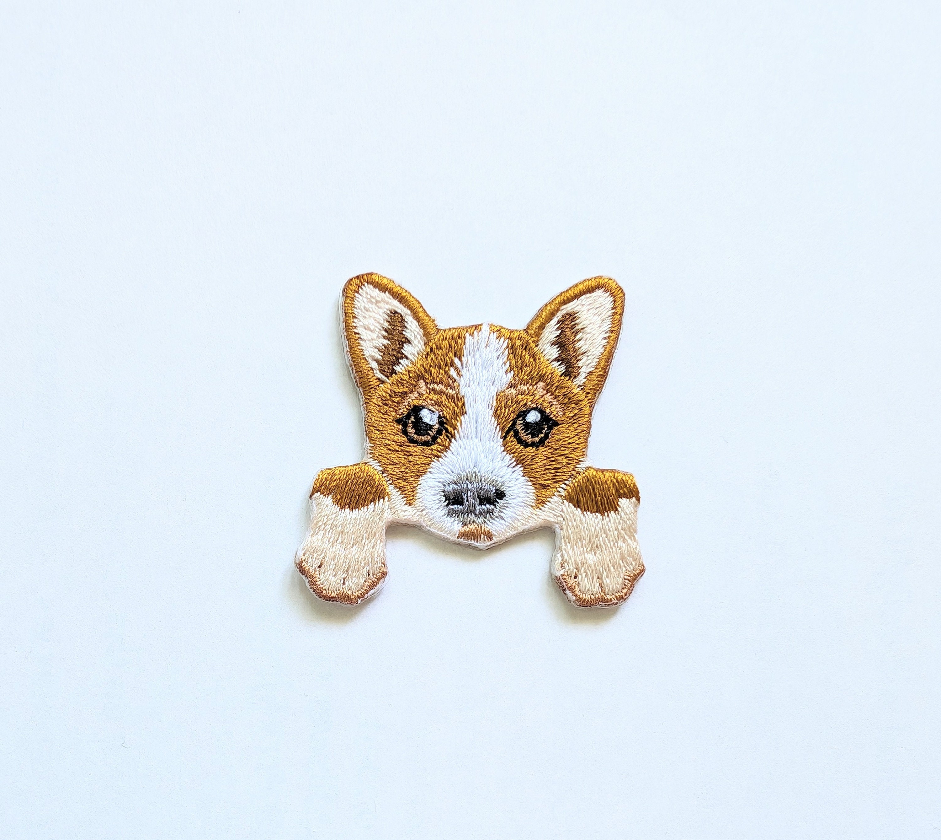 SALE* Adorable Corgi Puppy Patch: Embroidered Dog Puppy Badge Iron