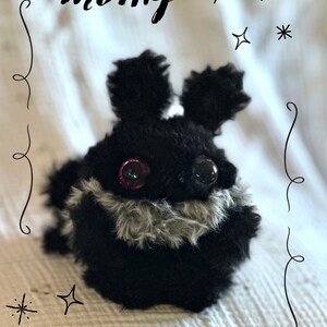 MOTHY - Mothman Crochet Pattern, crochet pattern amigurumi, moth, PDF crochet pattern