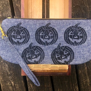 Navy Blue Jackolantern Wristlet / block printed image 1