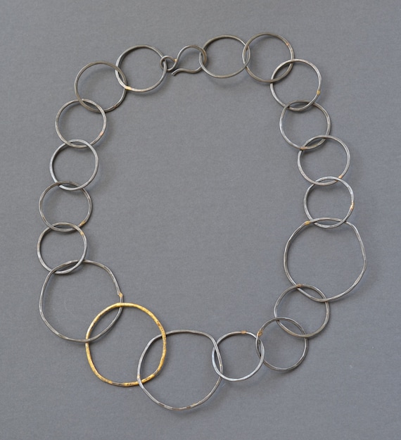 Geschmiedete Gliederkette Stahl & 23k Gold lange Kette Halskette,  handgemachte Kette, kräftige Kette, rustikale Halskette, Stahlkette  Halskette