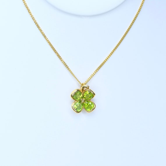 Chanel 18K Yellow Gold Peridot Clover Pendant Cub… - image 6