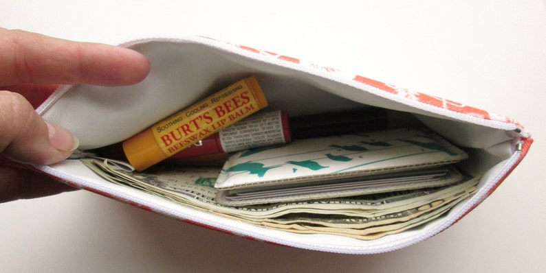 maple leaf zippered pouch