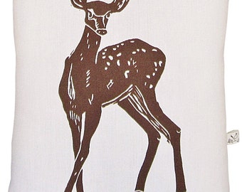deer accent squillow pillow block print