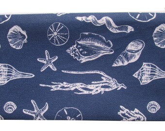 shells zippered pouch