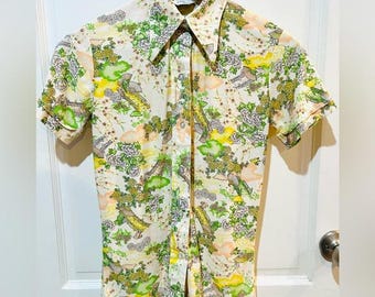 JCPenney Vintage 70s Asian Floral Print Button Down Top Preppy Boyfriend Casual Tomboy Garden Eastern Fitted Button Down Size XS