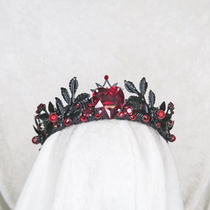 Black Flaming Heart Crown - by Loschy Designs