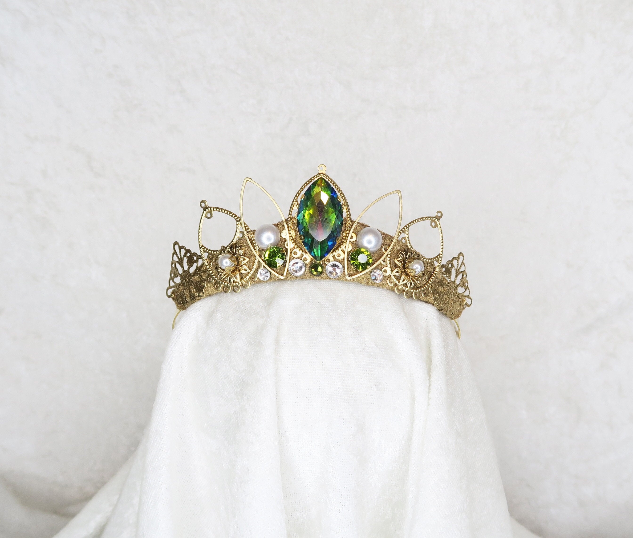 Tiana Inspired Tiara - Gold Crown With Faux Pearls \u0026 Gemstones - Etsy Norway, image size:2688x2288