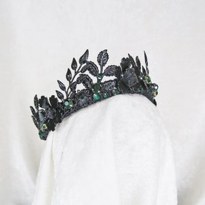 Laurel Leaf Crown - Black with Raw Tourmaline - by Loschy Designs - MADE TO ORDER, ready to ship in 6-8 days, ready to ship in 6-8 days