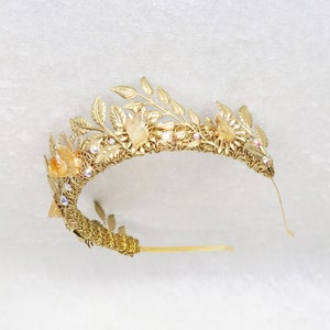 Laurel Leaf Crown Gold with Raw Citrine by Loschy Designs MADE TO ORDER, ships after 7 production days image 6