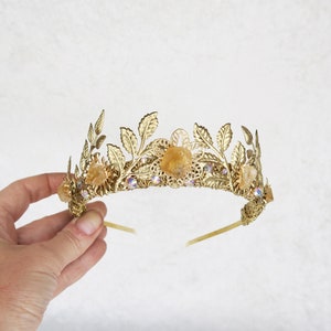 Laurel Leaf Crown Gold with Raw Citrine by Loschy Designs MADE TO ORDER, ships after 7 production days image 3