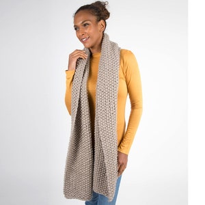 Sand Chunky Knit Scarf, Oversized Scarf in Wool, Luxury unisex scarf image 3