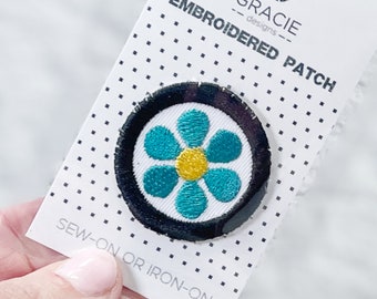 Blue Daisy Mini Iron-On Patch - 1 1/2 inch Round Small Jacket Patch - Embroidered DIY Badge Trucker Hat Patches