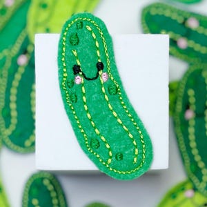 Kawaii Pickle Patch – Cute Embroidered Iron-On Pickle with Face | Bright Green Pickle Applique for Jackets, Backpacks, Crafts