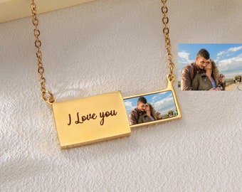 Personalized Envelope Locket Necklace • Family Photo Locket • Engraved Name Necklace • Engraved Gold Envelope Necklace • Bridesmaid Necklace