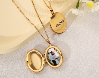 Locket Necklace with Photo • Vintage Locket Necklace • Custom Engraved Locket • Photo Locket Necklace • Best Friend • Christmas Gift for Her