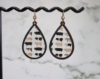 Pigs Earrings | Laser engraved earrings| Acrylic Earrings |  Farm Animals Handmade Earrings | Wooden earrings