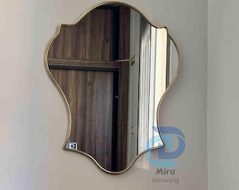 Espejo antiguo de mediados de siglo, espejo Art Déco de latón, espejo de pared para baño, espejo de sala de estar, espejo con marco de latón, espejo de pared decorativo.