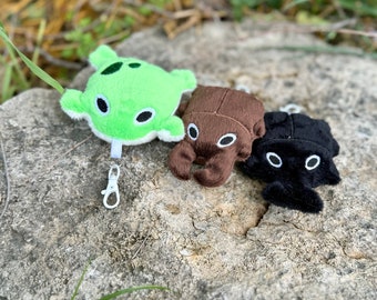Plush Garden Critter Keychain: Handmade Frog, Beetle Cottagecore Charm
