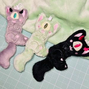 Alien Kitty Plush Keychain Cyclops Kawaii Weirdcore - Customizable | NEW Colors Available!