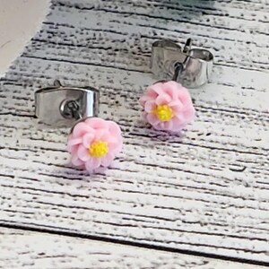 Mini Light Pink Floral 6mm Stud Earrings