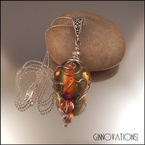 Ginnovations lampwork, Dazzling Dichroic pendant, optional sterling chain afbeelding 3