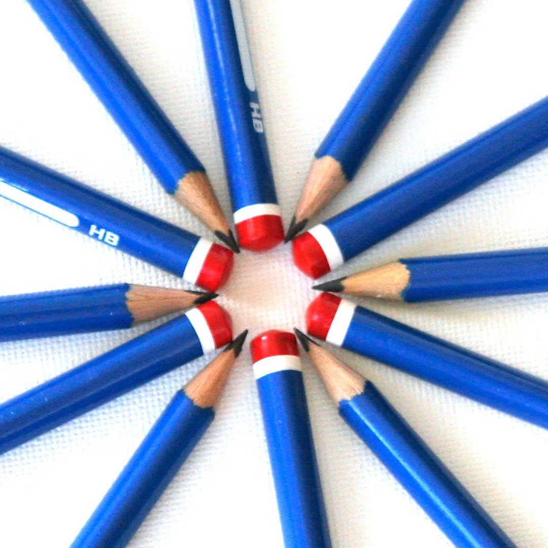 Graphite Pencils - Clipper Junior Triangular Shape Pencil Set - Etsy