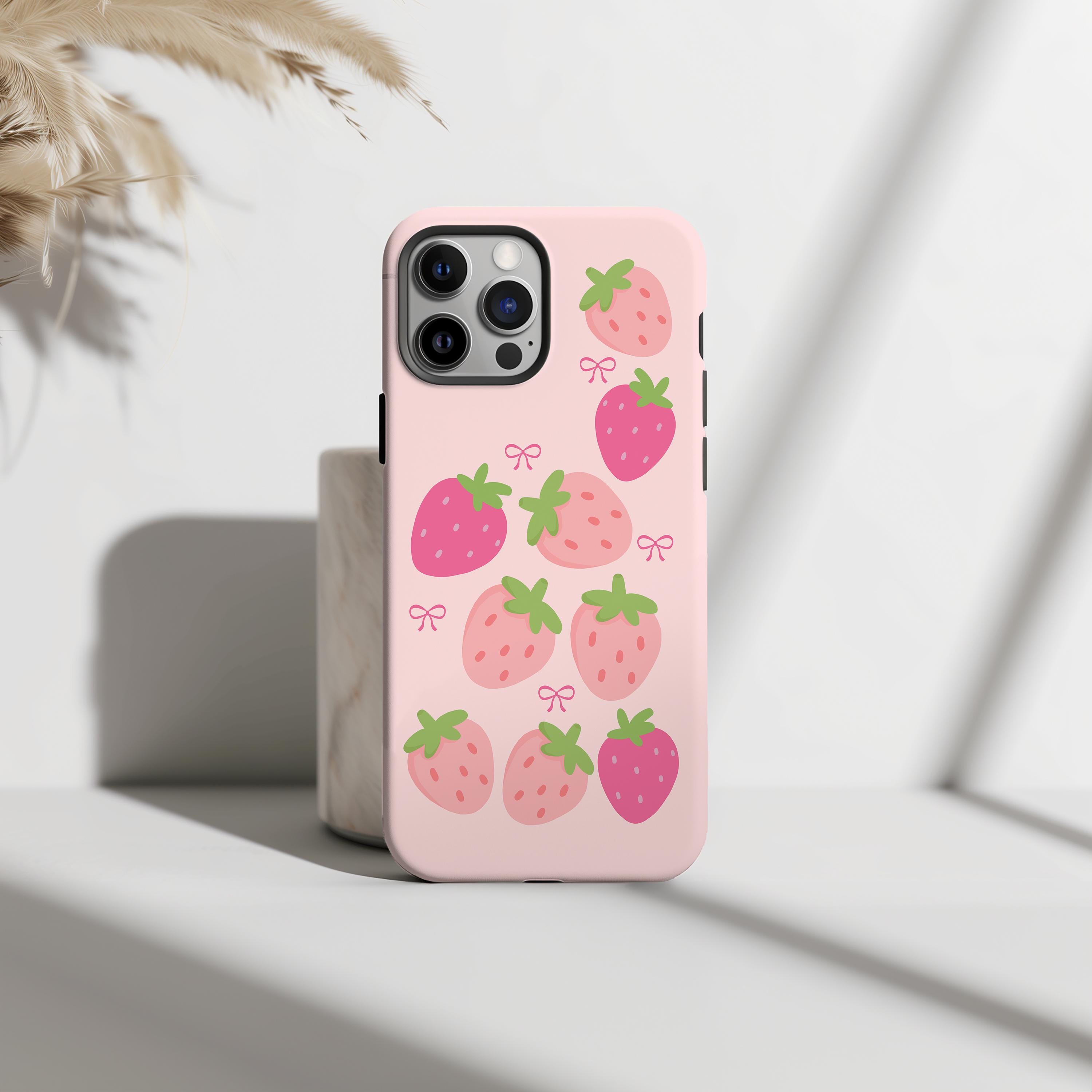 ストロベリーiPhoneケース：かわいいピンクのフルーツデザイン、二重層