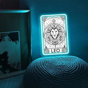 Carta del Tarot Leo de neón, Carta del Tarot Zodiacal de neón, Vibras de Brujería Celestial de Leo de neón, Letrero de Tarot Gótico de León de neón, Regalos de Letreros de Tarot de neón