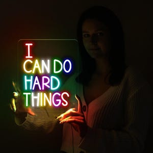 Neon I Can Do Hard Things, Pozytywne potwierdzenie, Neon ścienny dla dzieci, Nastawienie na rozwój, Wystrój klasy, Pozytywna klasa, Prezenty edukacyjne