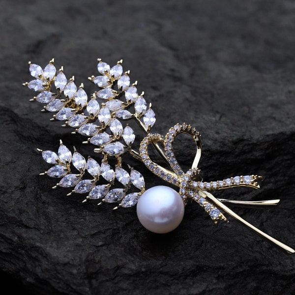 Elegant Natural Freshwater Pearl wheat Brooch, Birthday Bridal Anniversary Gifts for her, Mother's Day