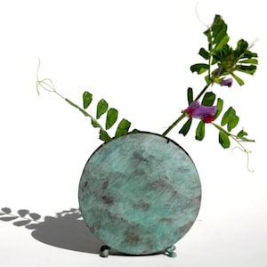Round vases - blue-green patina