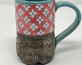 Red flowers mug