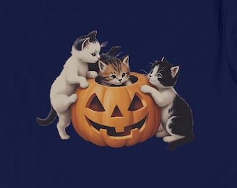 Halloween Kittens Pumpkin Shirt, Vintage Style Cat Halloween Shirt, Cute Fall Tee, Black Cat Shirt, Pumpkin Cat Shirt, Cozy Autumn T-Shirt