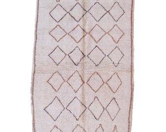 Handmade Moroccan Rug, White Beni Ourain Rug, Ivory Berber Rug, Geometric Rug, Natural Wool Rug, Diamond Pattern Rug
