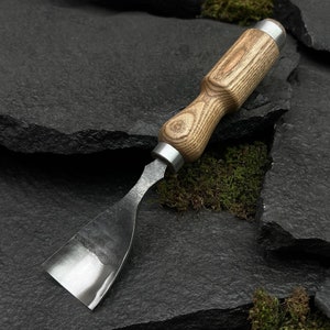 Hand Forged Bent Gouge. Custom Sizes. 52100 Steel Blade. Ergonomic Handle, Ash Tree. Spoon Carving Tools for Beginners. Birthday Gift.