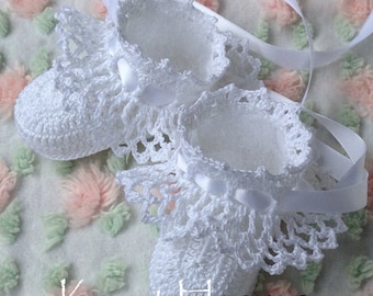 Crochet Pattern Pretty Ruffles Baby Booties