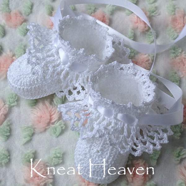 Crochet Pattern Pretty Ruffles Baby Booties