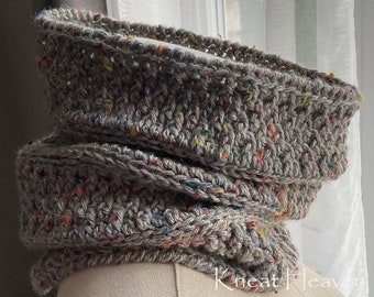 Crochet Neck warmer Cowl Infinity Scarf