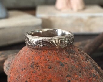 Antique look ring wedding band 10k white gold ring