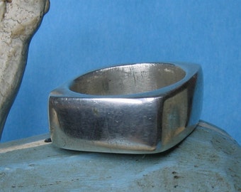 Square silver ring wide band - size 5.5 to 6.5 only