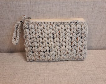 Crochet Pouch Bag in Aran Fleck