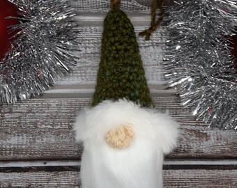 Gnome Ornament with a Ivory Tweed colored Hat